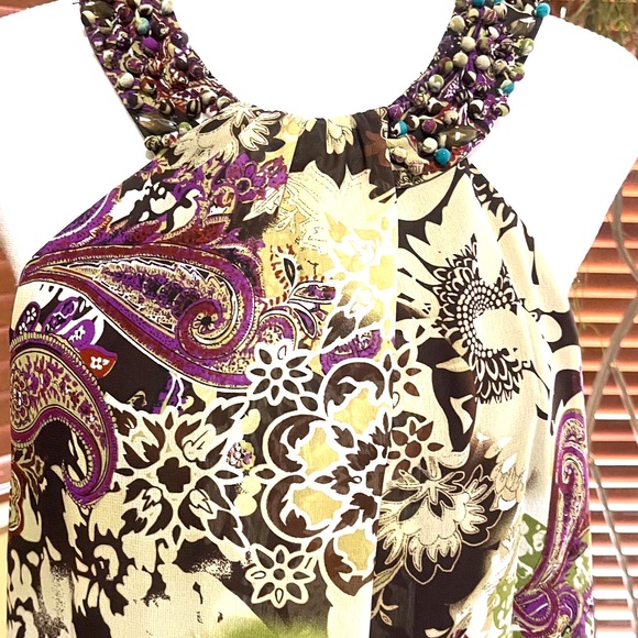 Dress - Picture 3 of 9